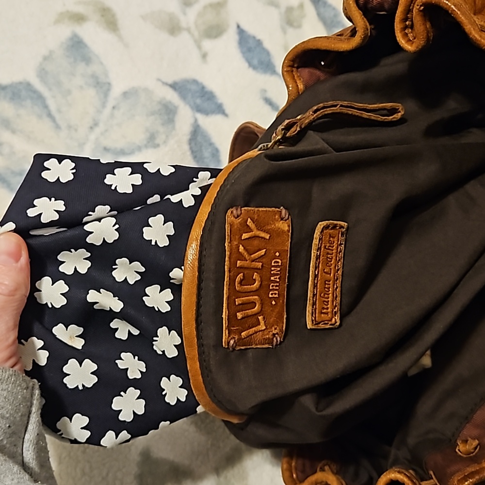 Lucky Brand Fold Over Crossbody Boho Bag. - Picture 8 of 12
